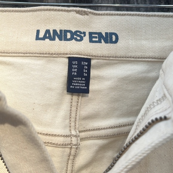 Jeans - Picture 5 of 6